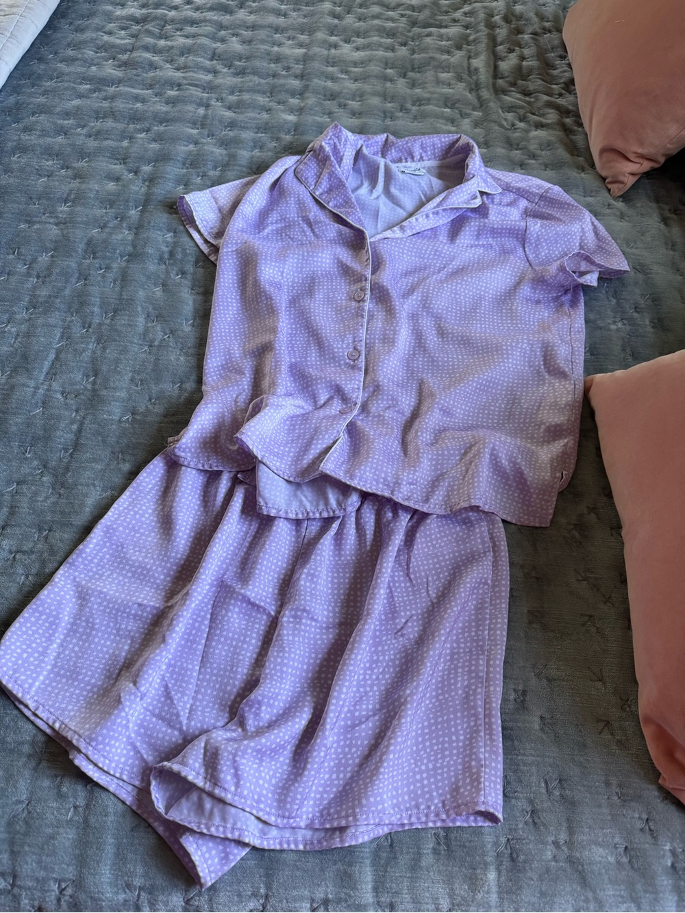 Splendid Lavender Short Sleeve Pajama Set with Subtle Dot Print